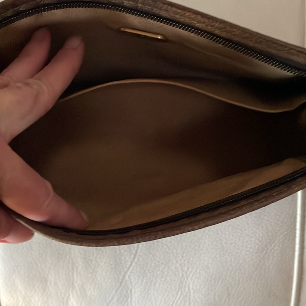 Gucci Plus Monogram Clutch - Picture 9 of 12